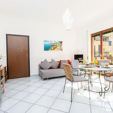 アパート La Gabbianella *